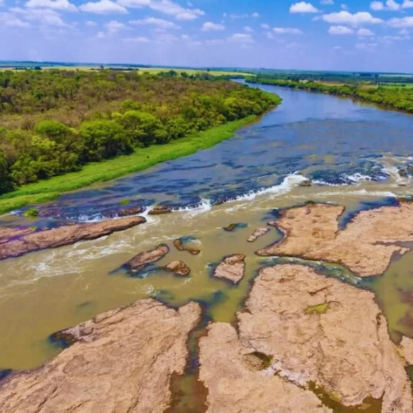 Cachoeira sao bartolomeu viradouro sp