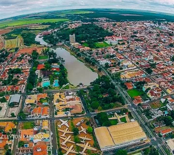 FOTO CLEYTON KAWANO Bebedouro sp 360x320