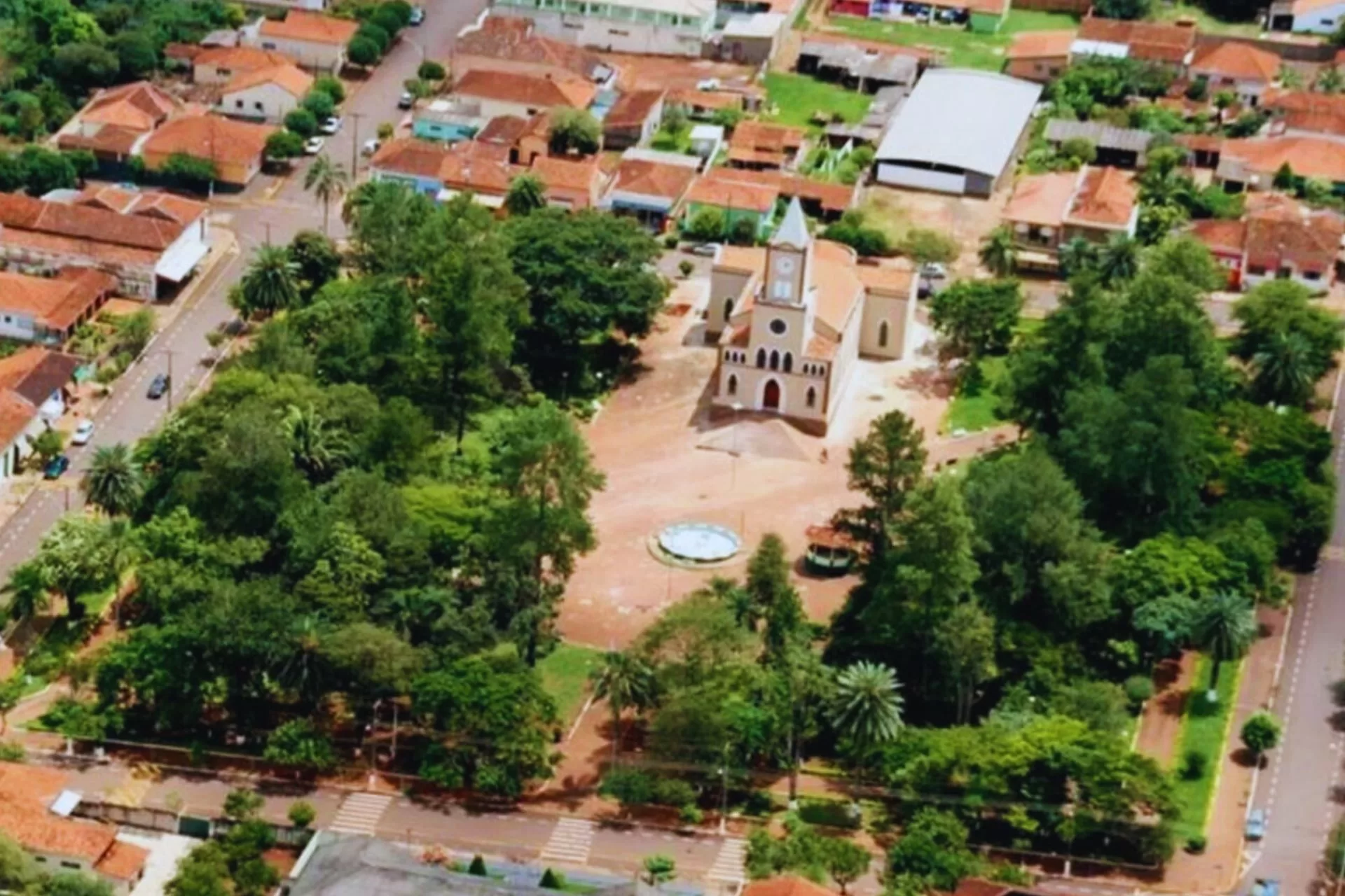 Gaviao peixoto gestao populacao