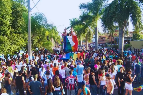 Parada lgbt bebedouro 2007 2008 2009